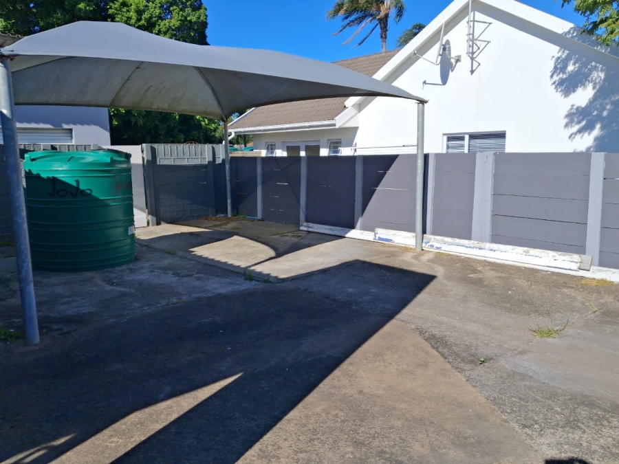 Commercial Property for Sale in Beacon Bay Eastern Cape